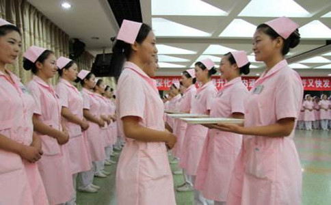 成都卫校护理专业图