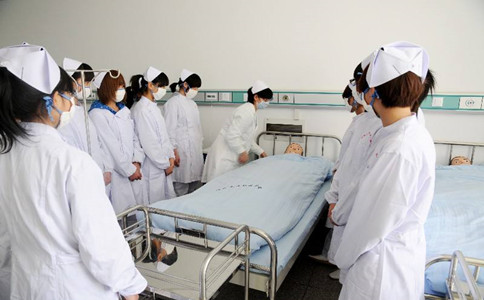 成都卫校护理专业图