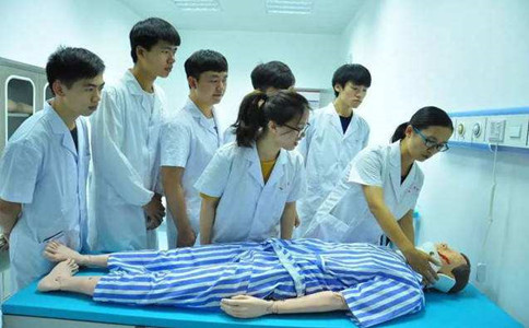 成都卫校
