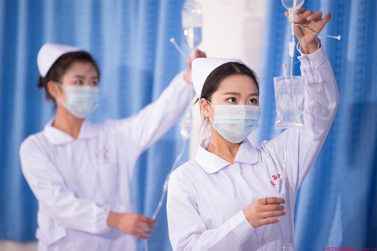 成都卫校护理专业图