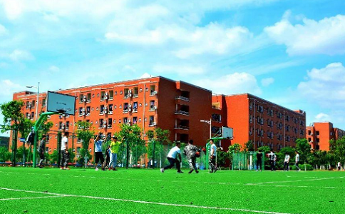 成都最好的卫校是哪个？